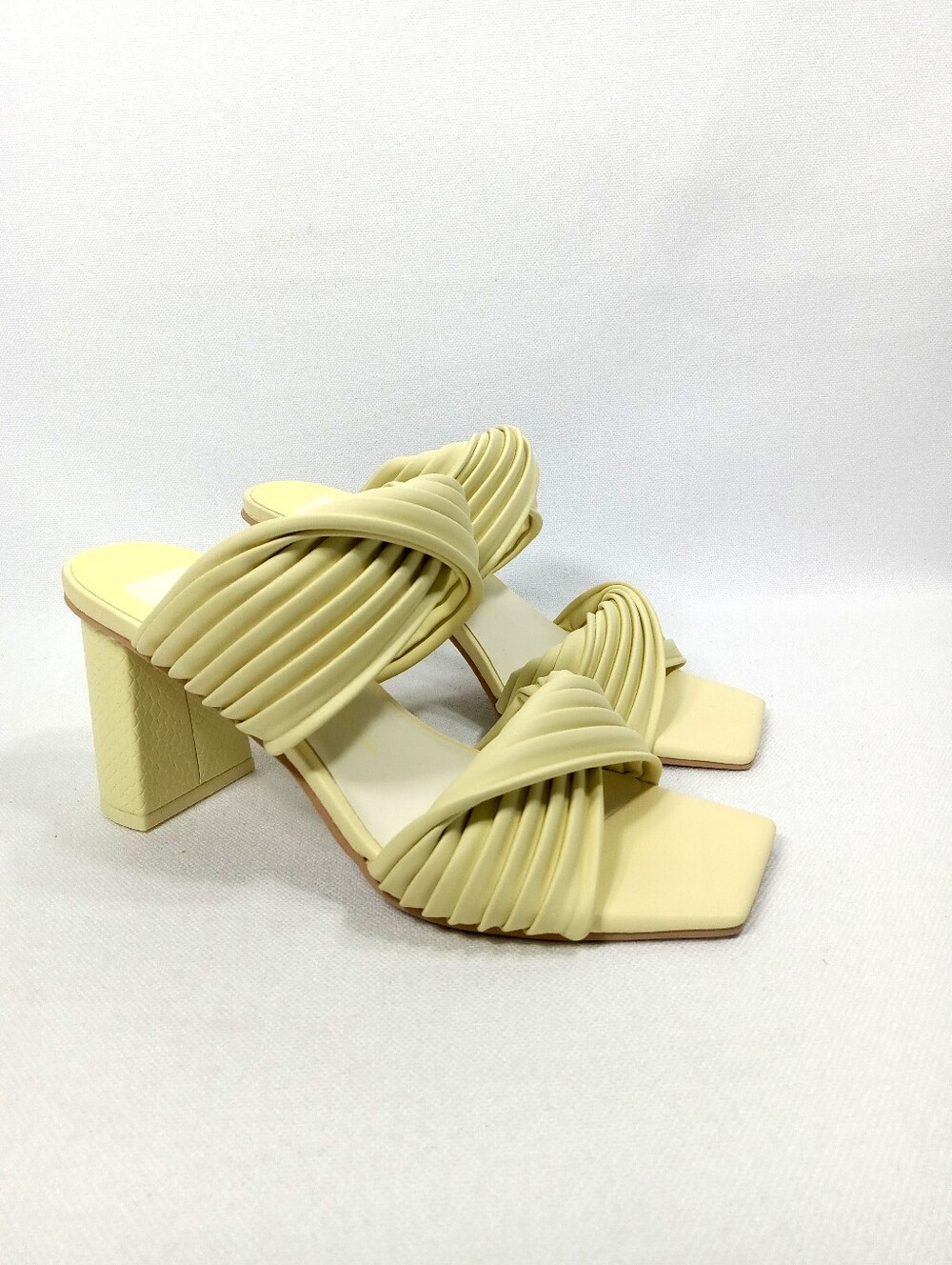 DOLCE VITA Pilton Pale Yellow Knotted Strap Heel Mules Slides Womens Size 7